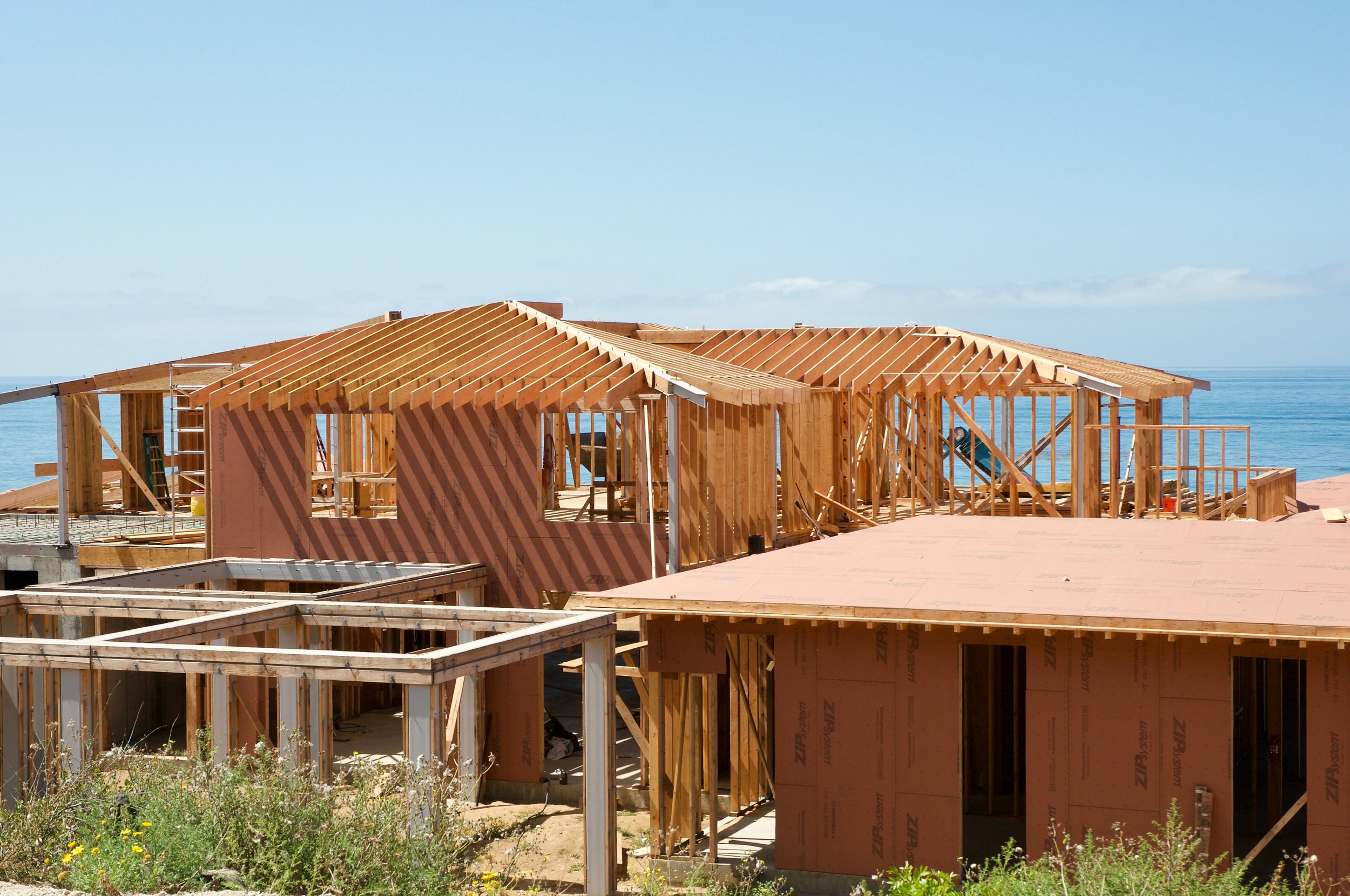 Home construction overlooking the pacific ocean in Malibu Califo